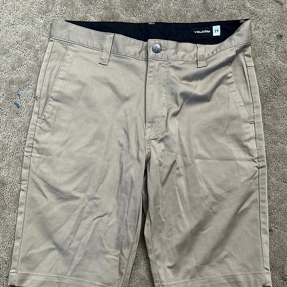 Volcom Men's Tan Shorts